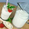 What is the difference between kefir and yoghurt ?